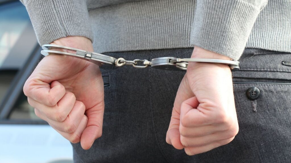 first hour after arrest in Florida